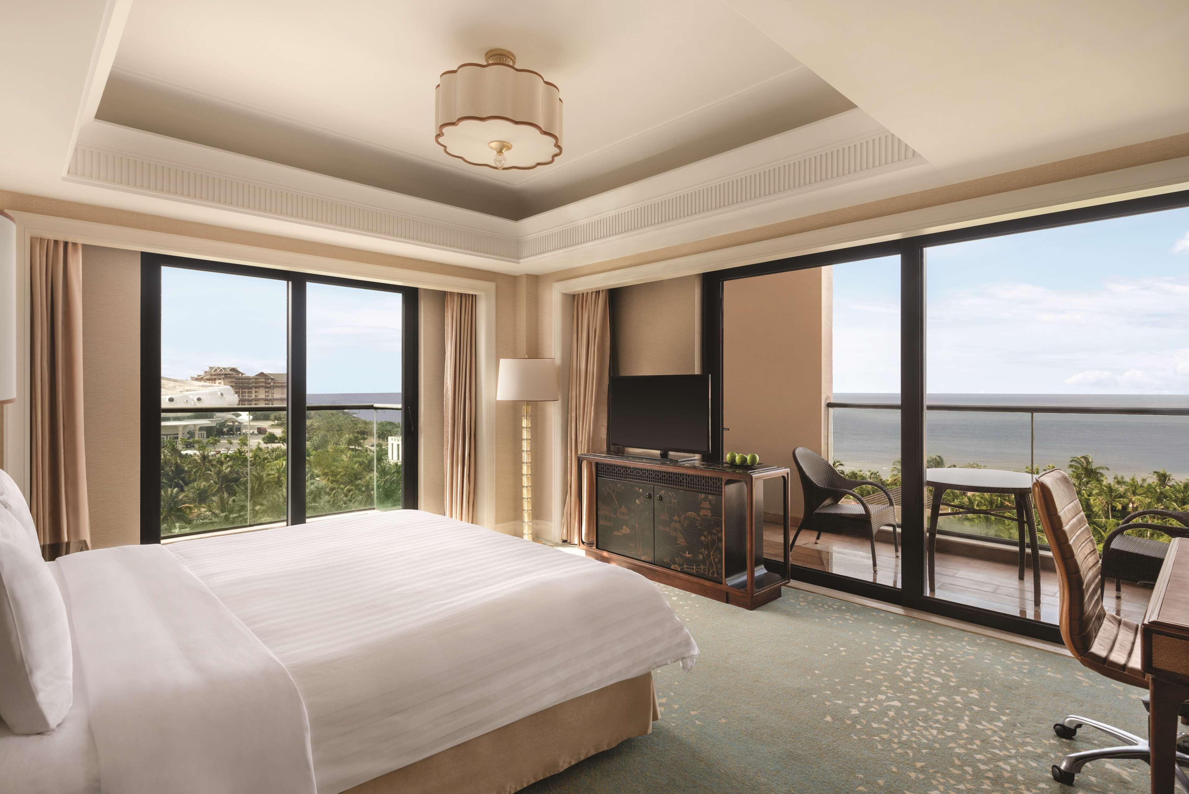 Grand Hotel Haikou - Managed By Accor Exterior photo