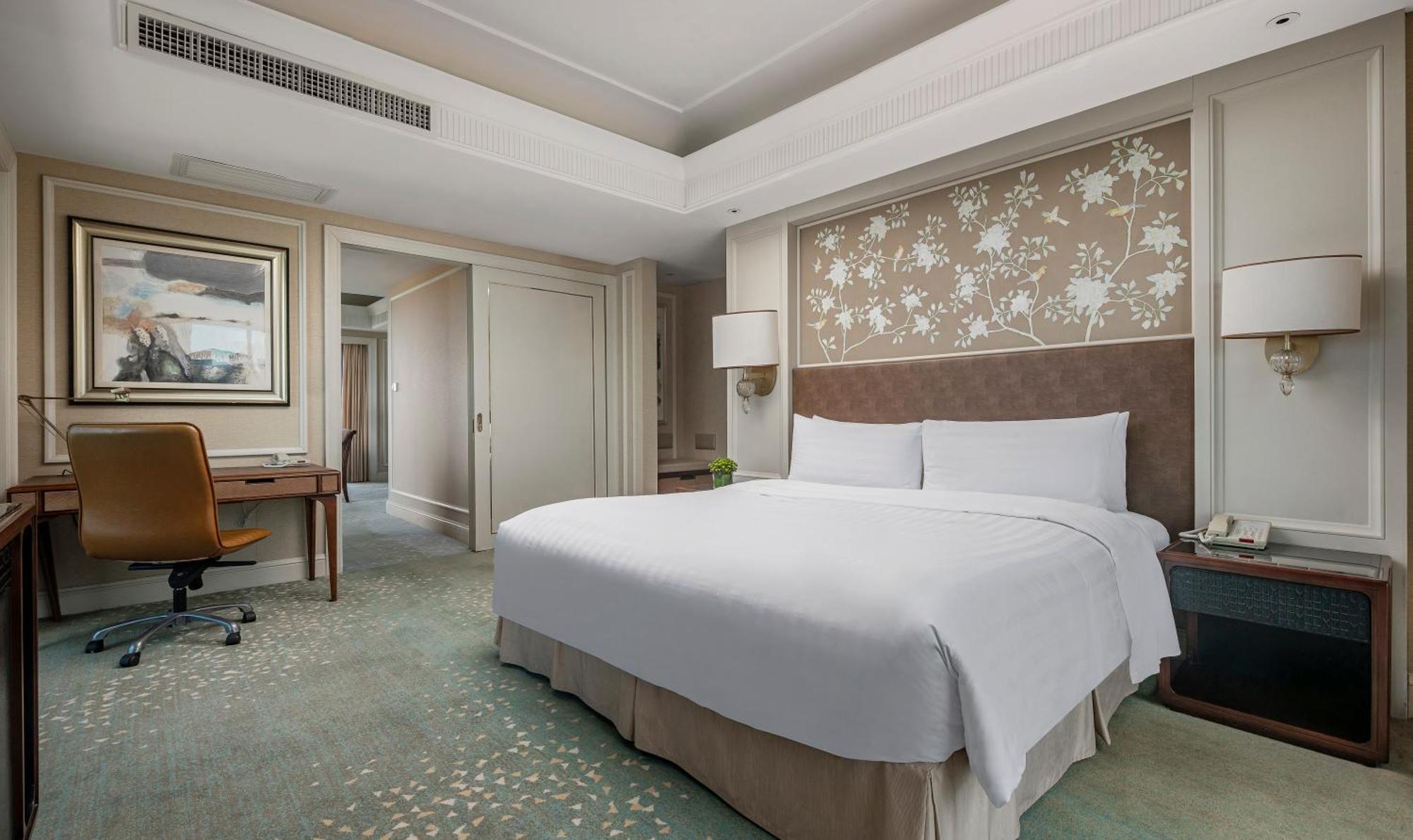 Grand Hotel Haikou - Managed By Accor Exterior photo